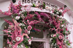 See the iconic pink blooms at Peggy Porschen 