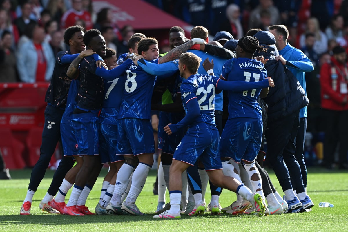 Jamie Carragher and 4 other pundits predicted Arsenal finish correctly - but 6 were wrong about Chelsea
