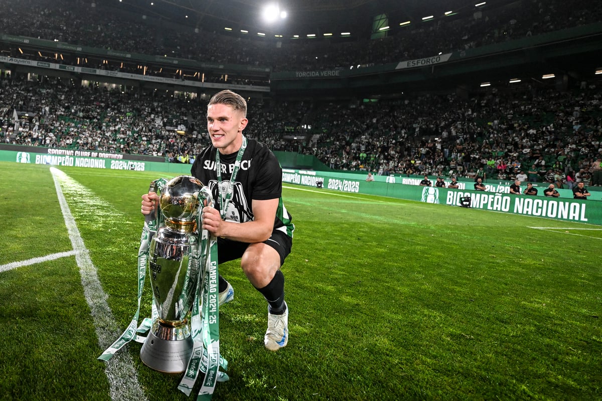 Arsenal striker signing has 'universal backing' within club as contract talks confirmed