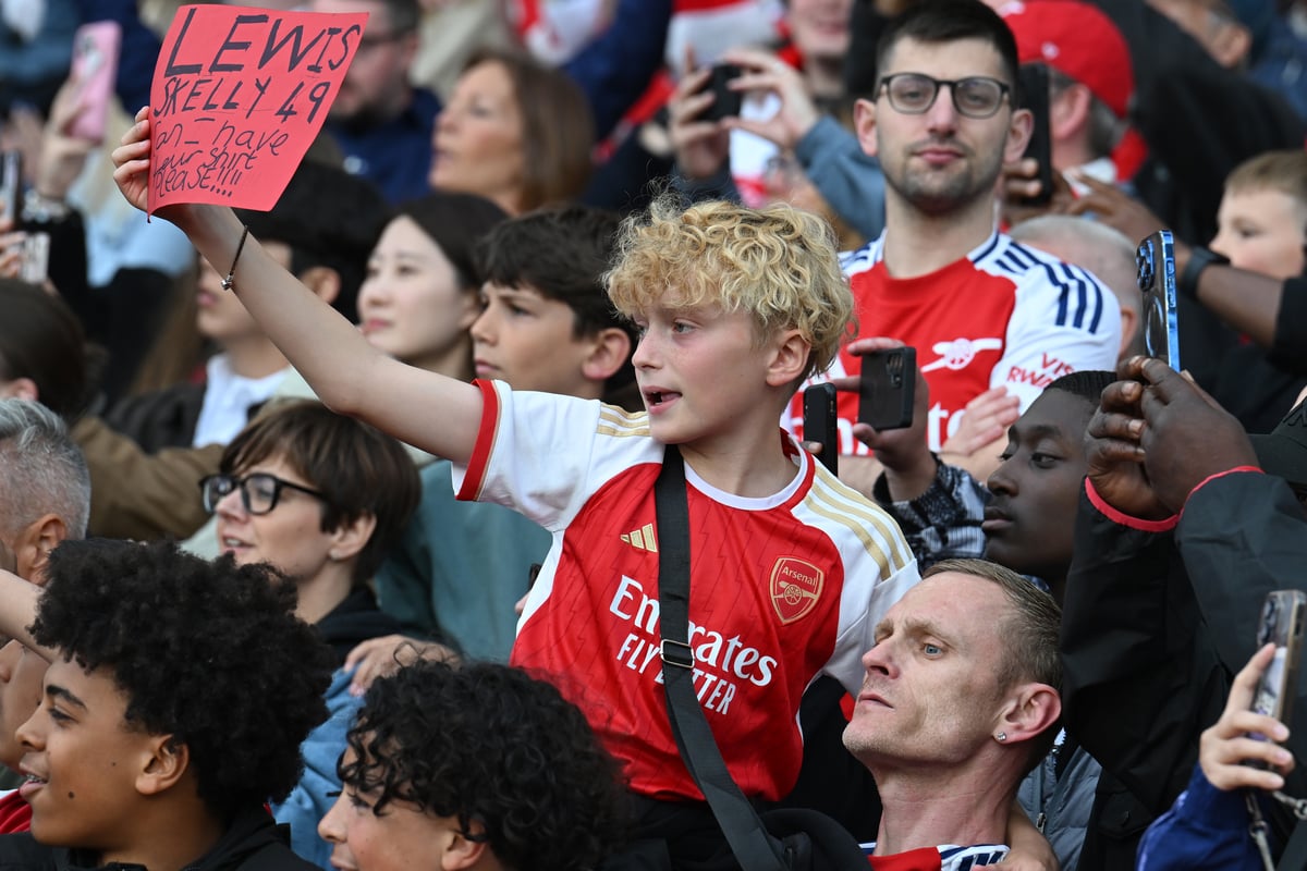 Arsenal supporters will love latest Fabrizio Romano striker transfer update - opinion