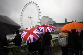 Expect thundery storms and a drop in temperatures in London 