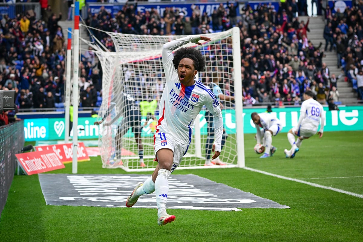 'No Way': Arsenal transfer stance confirmed as Liverpool join transfer race - round-up