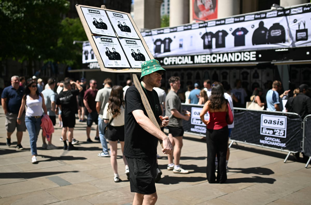 Full merch guide for Oasis' London Wembley Stadium shows
