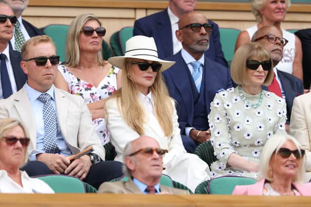 Anna Wintour courtside with Nicola Kidman