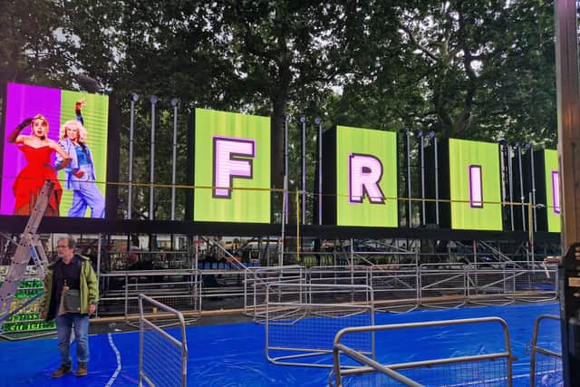 A sneak peek at the blue carpet ahead of tonight's Freakier Friday premiere