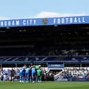 Birmingham City are working on a transfer deal for former Arsenal striker Chuba Akpom.