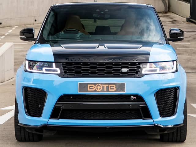 The Range Rover SVR has a thunderous V8 soundtrack - and it looks amazing in Baby Blue