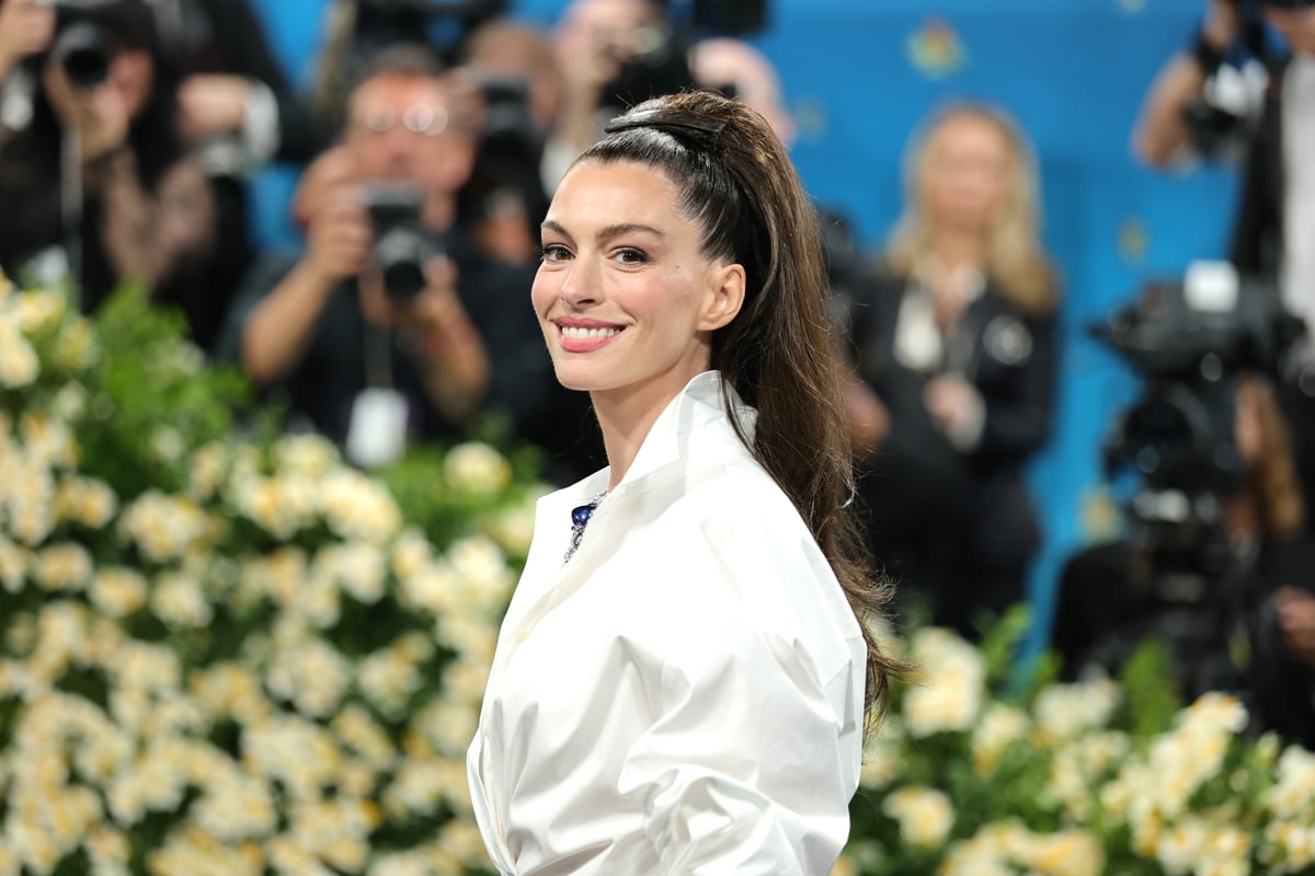 40 famous Arsenal fans ranked by their net worth including Anne Hathaway and Mick Jagger