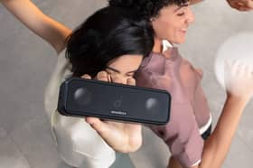  The Soundcore 3 delivers powerful sound in a compact design – perfect for parties, relaxing at home or taking on the go.