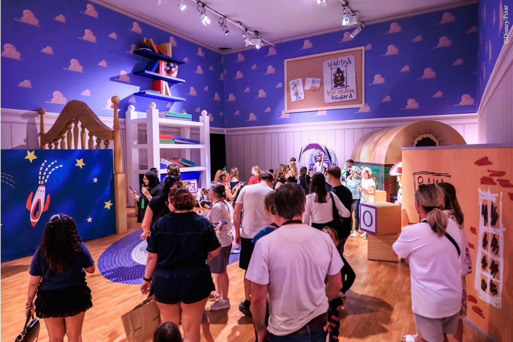 Mundo Pixar Experience You Never Outgrow The Stories You Love Step mundo-pixar-experience-you-never-outgrow-the-stories-you-love-step