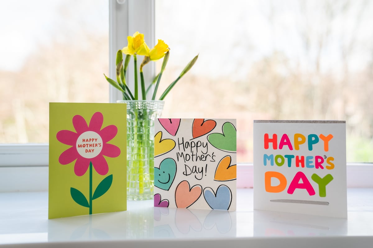 Mother's Day Fortnight Sees Bespoke Card Created for Mum Every Second