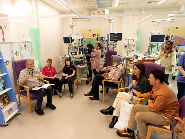 Author Michael Rosen reads to families at The Evelina Hospital