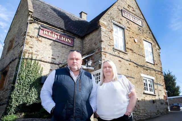 Richard Gordon and Sonya Harvey At The Red Lion