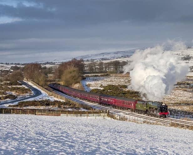 Book now for an exciting trip through the heart of England. Picture by Bob Green