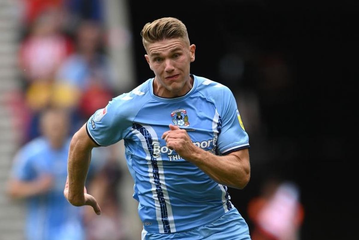 Crystal Palace joined by Championship in pursuit of striker