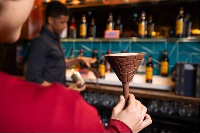 The world’s leading coffee liquor, Kahlúa, and Dutch chocolate brand Tony’s Chocolonely have teamed up to create the Kahlúa Espresso MarTony Glass - an Espresso Martini glass made entirely of milk chocolate.