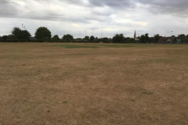 Dry sports pitch