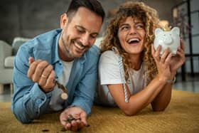 Money saving couple