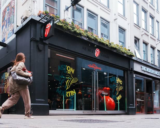Aston Martin Aramco Formula One™ takeover RS No.9 Carnaby store