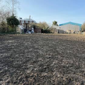 Auction: Land at Weir Road, Wimbledon