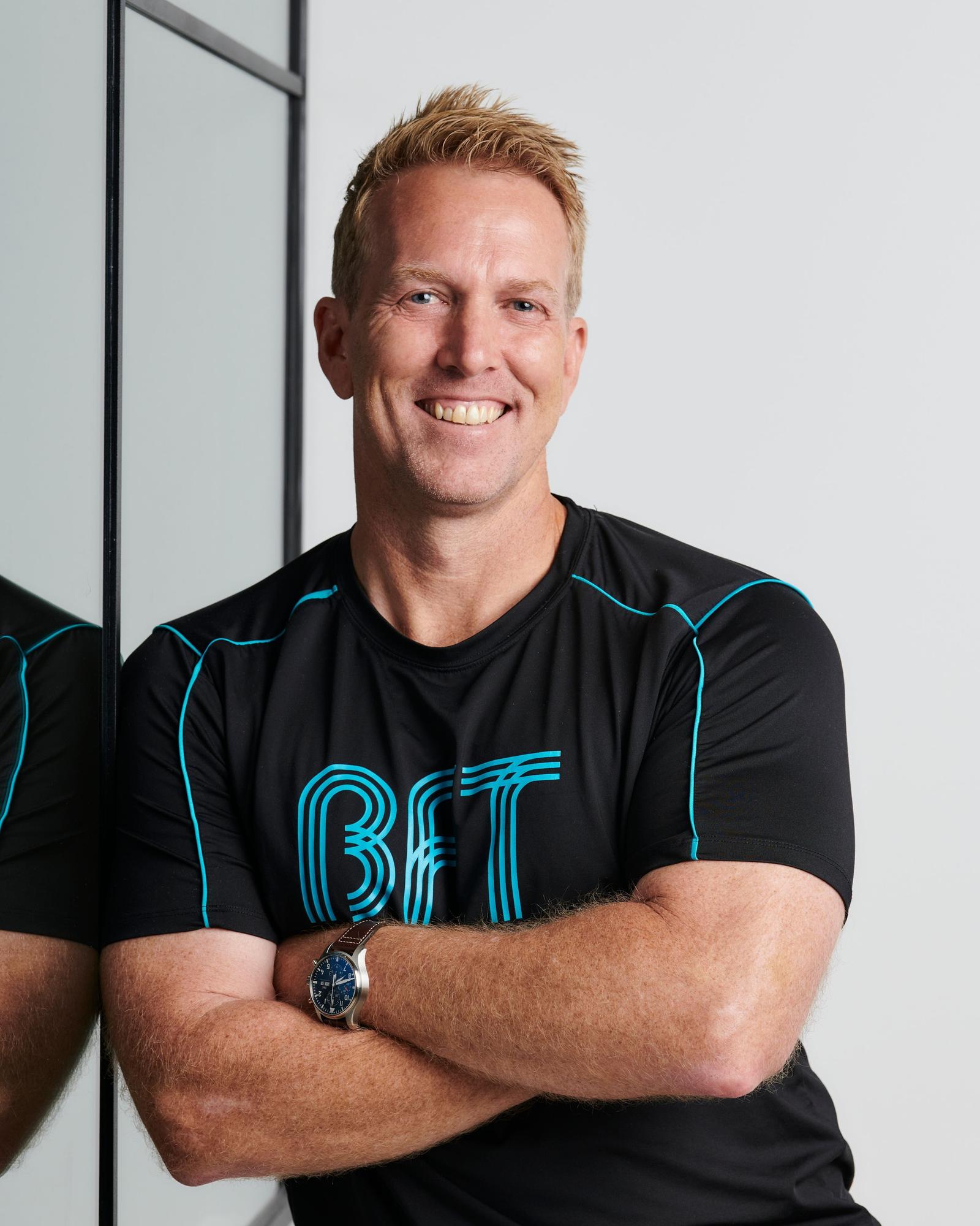 Body Fit Training: Railey Holst'S Expert Guide - n6siy9j