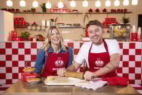 odafone opens its Easy Peasy Pie Shop with broadcaster Roman Kemp and easy-cooking advocate, Lisa Faulkner in London, serving free pies to hungry punters to show that switching to Vodafone Broadband is now ‘easy as pie’ with One Touch Switch.