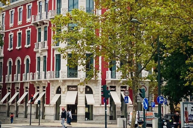 Avenida architectural gems include Association member Cartier