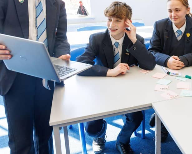Pupils working together during the Young Entrepreneurs Academy programme.