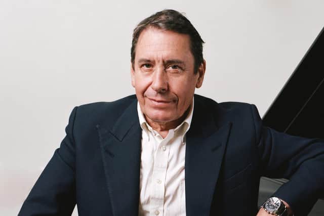 Who’s set to appear with Jools Holland during his annual Hootenanny this year?