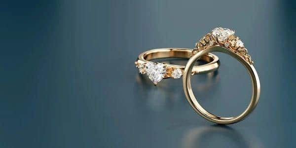 image of gold diamond rings