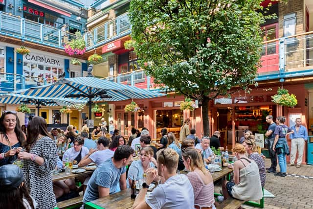Kingly Court